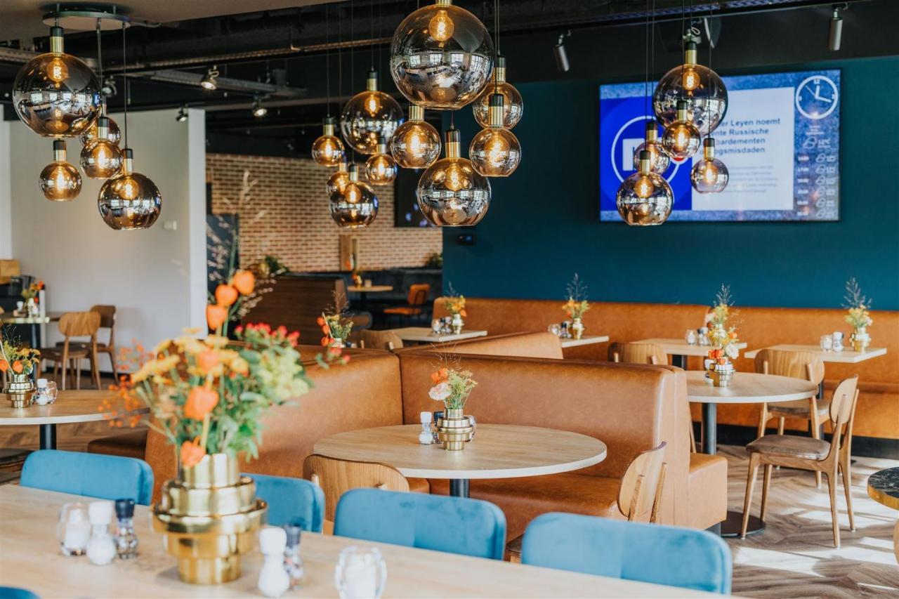 Hotel Sportsbar & Brasserie Dorhout Mees 比丁赫伊曾 外观 照片